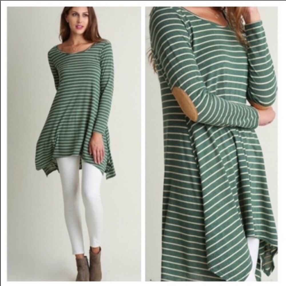 Umgee Suede trim and elbow patches tunic top Green beige Christmas S long sleeve